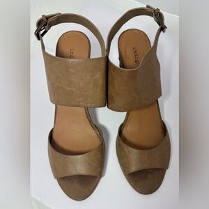 Indigo Rd. Brown Heeled Sandals - EUC